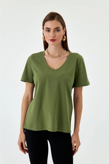 Women’s V-Neck T-Shirt Sewing Pattern  Digital PDF Sizes S–L  Beginner Friendly DIY Casual Top  Printable Sewing File A4 Letter A0