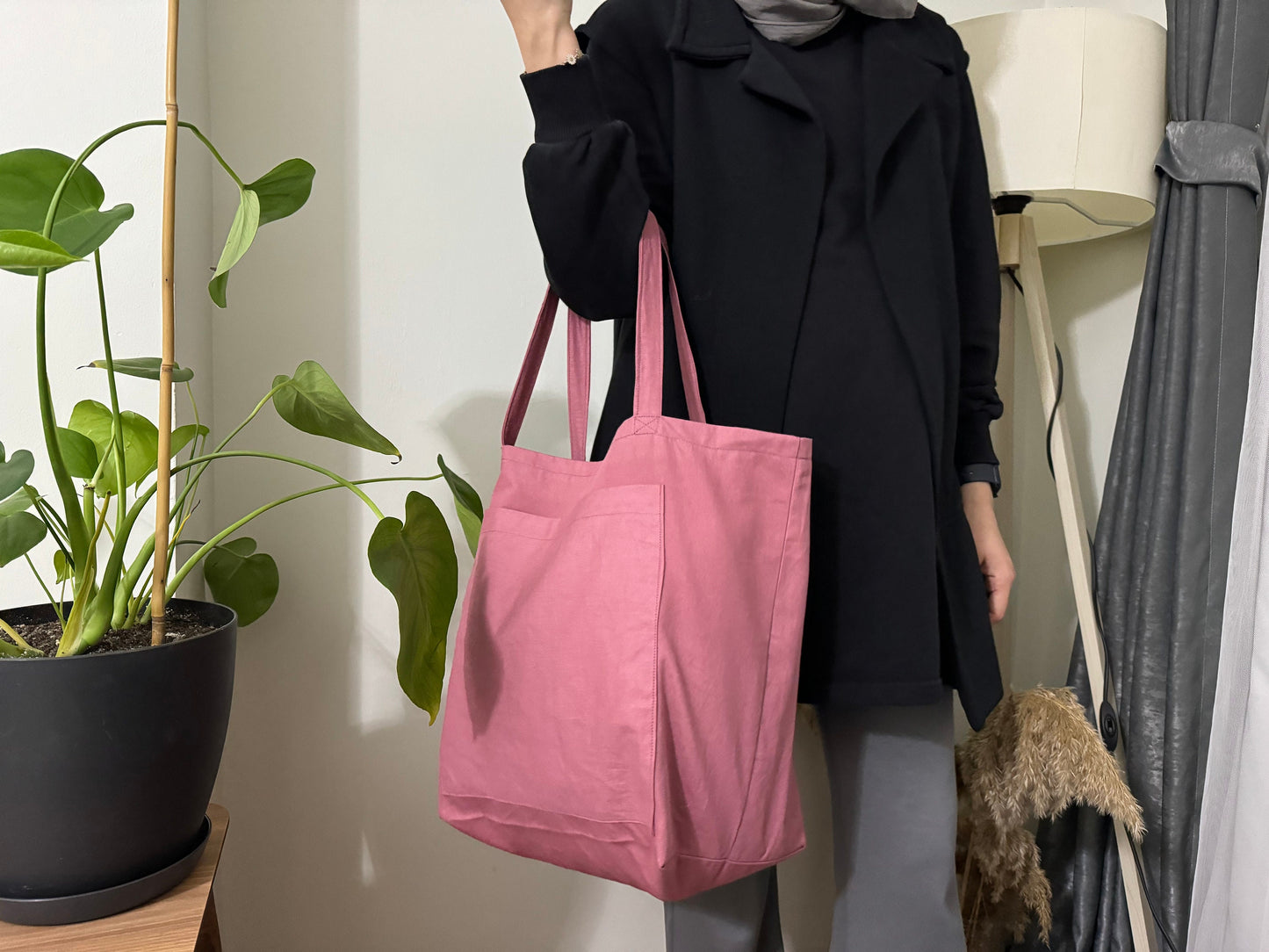 Large Canvas Tote Bag with Pockets: Easy Sewing Pattern (PDF)