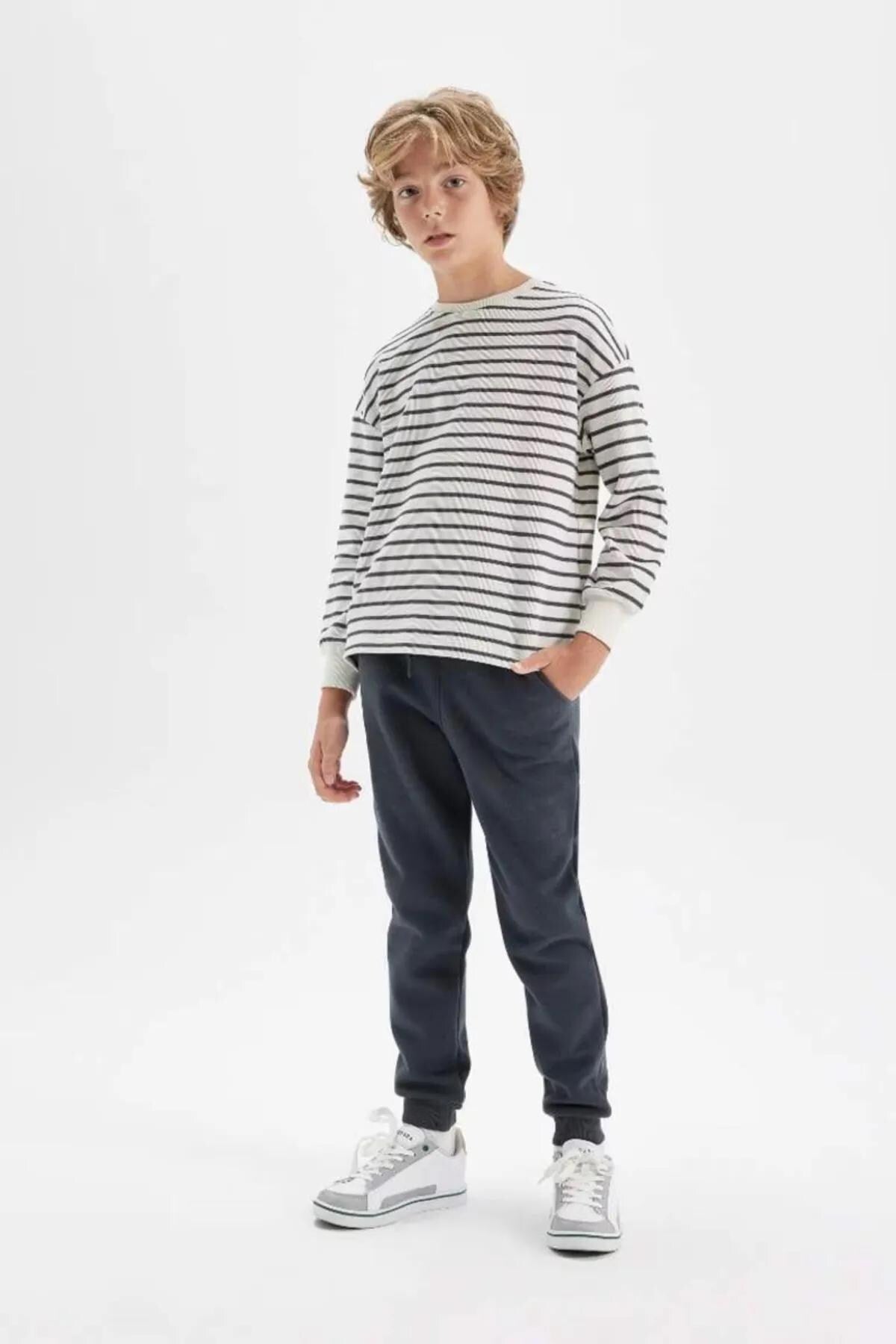 Kids Jogger Pants Sewing Pattern – Digital PDF (Baby & Children Sizes 10M–12Y, Unisex)