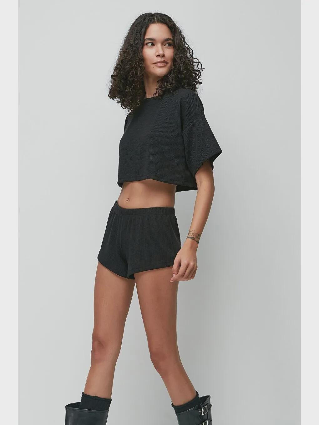 Women's Summer Set Sewing Pattern: Top and Shorts (XS-3XL) (Digital Download)